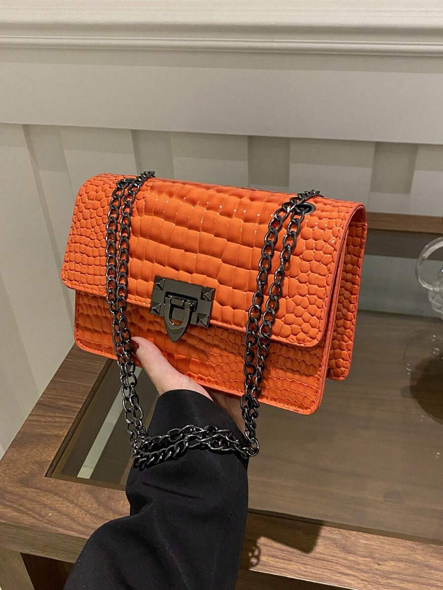 حقيبة نسائية