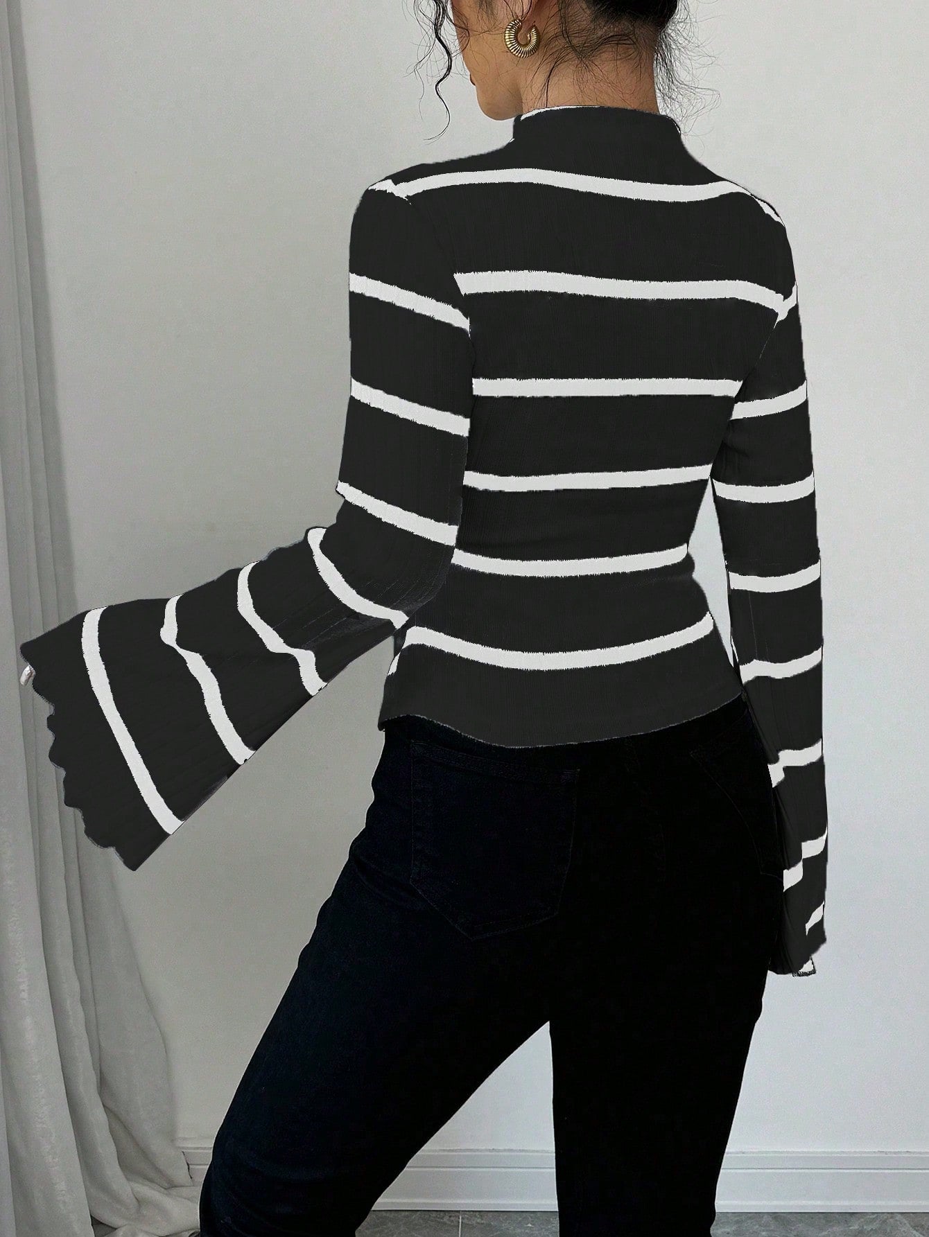 https://img.ltwebstatic.com/images3_pi/2025/01/08/b1/1736305991f6dd363cc8461a7be0df53f4a74243e2.jpg