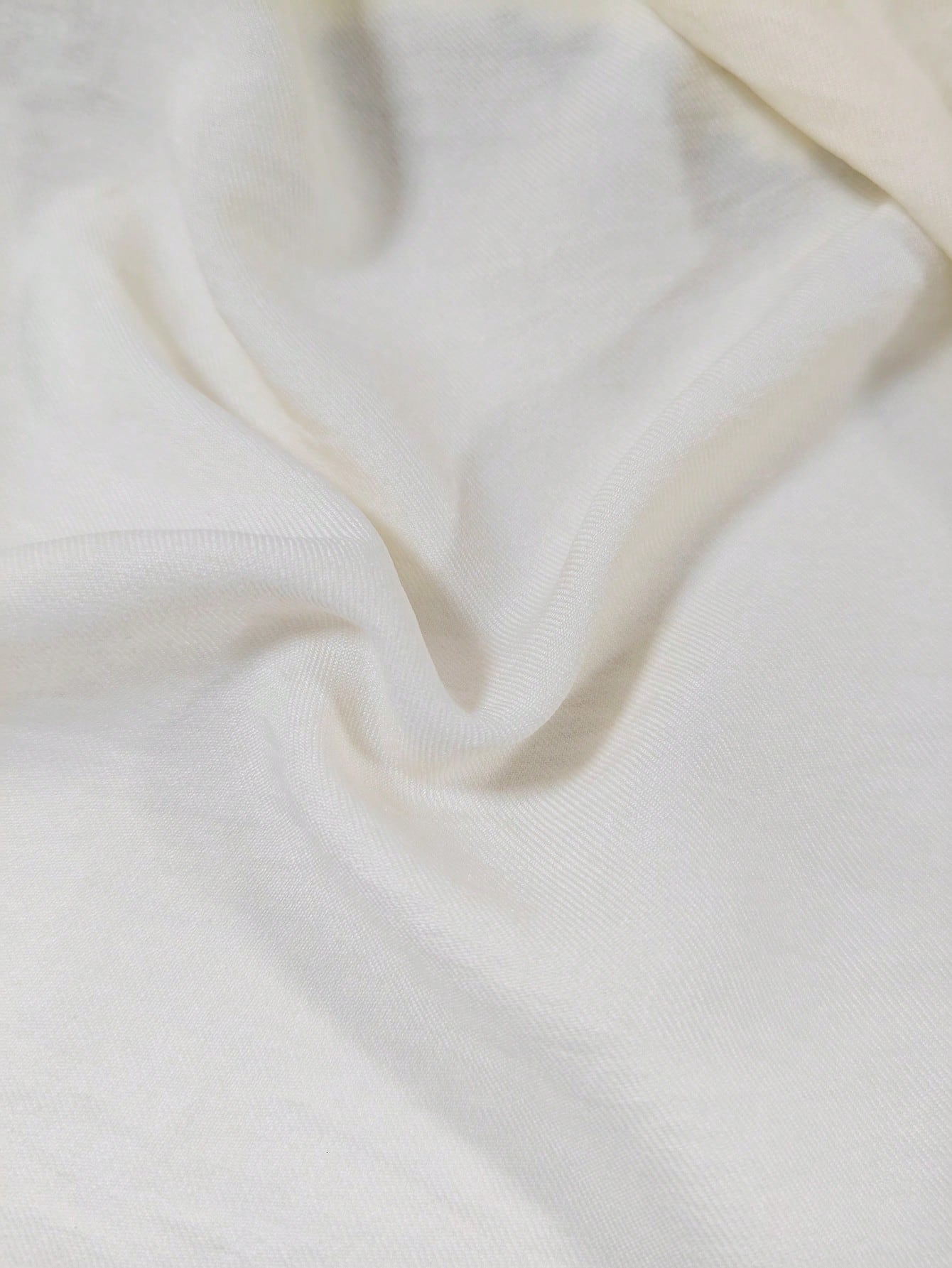 https://img.ltwebstatic.com/images3_pi/2025/03/15/07/1742043769599fe0cd7a66e713a083a94affd3188c.jpg