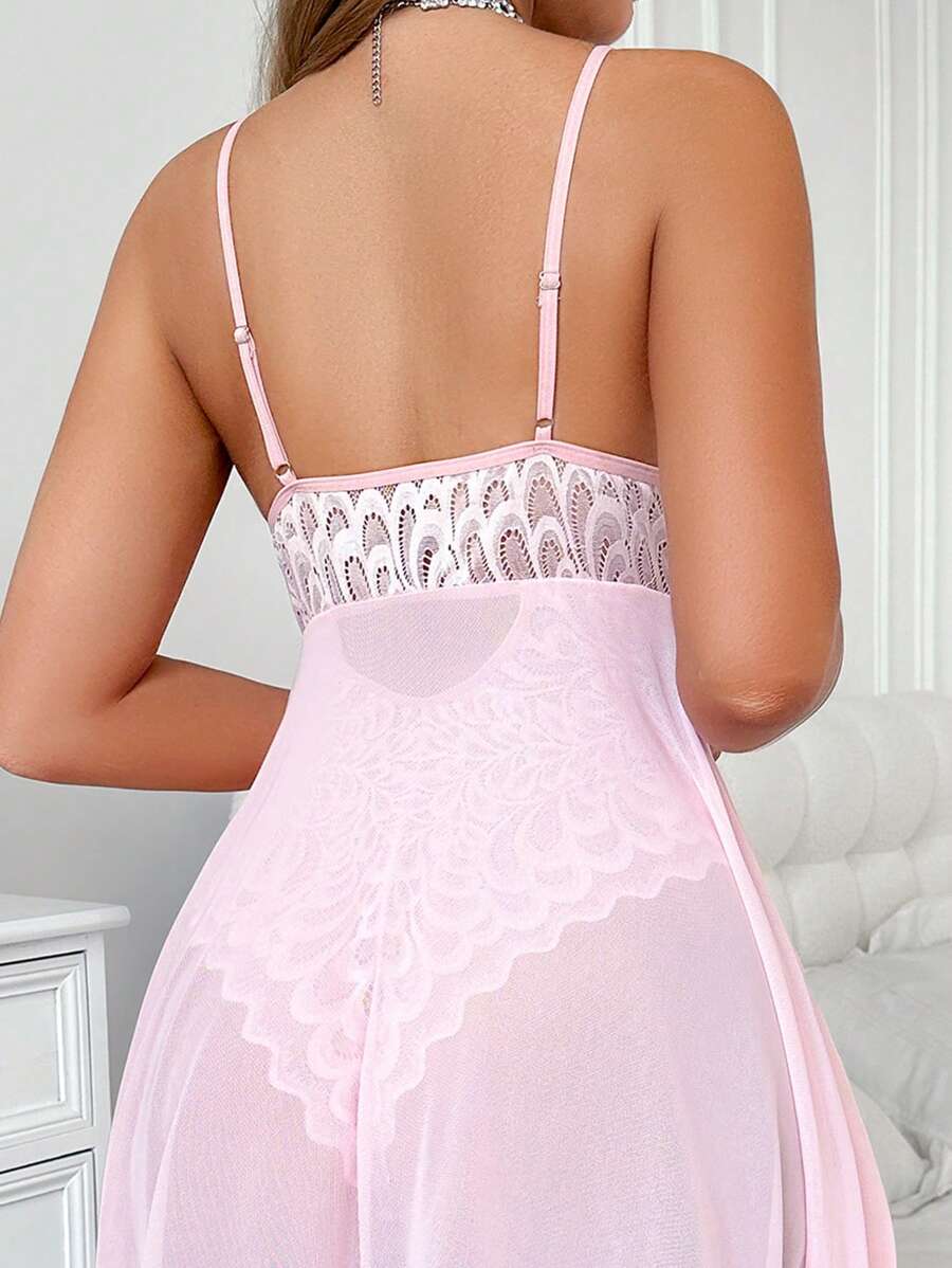 ملابس نوم نسائية