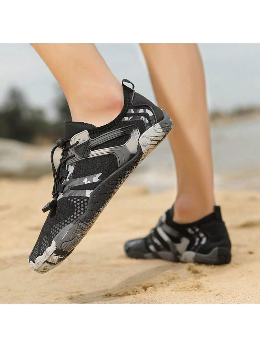 أحذية شاطئ