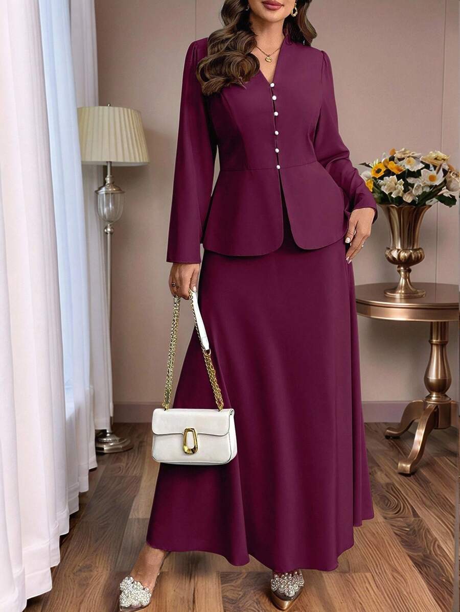 Auvina طقم للمرأة البدينة 2 قطعة، قميص بلون واحد مع ربطة خلفية وتنورة قصيرة، كاجوال